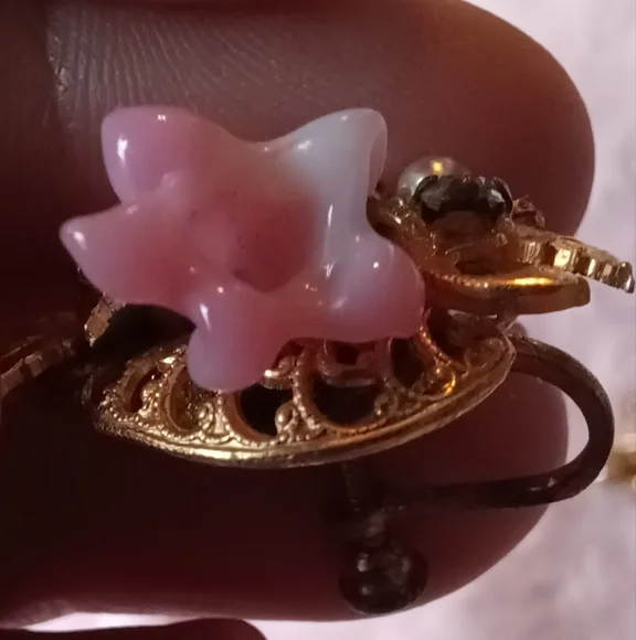 Vintage Miriam Haskell Strawberry Pink Floral Earrings - Picture 6 of 10